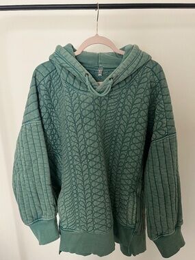 FP Movement Sprint to the Finish Quilted Hoodie - M